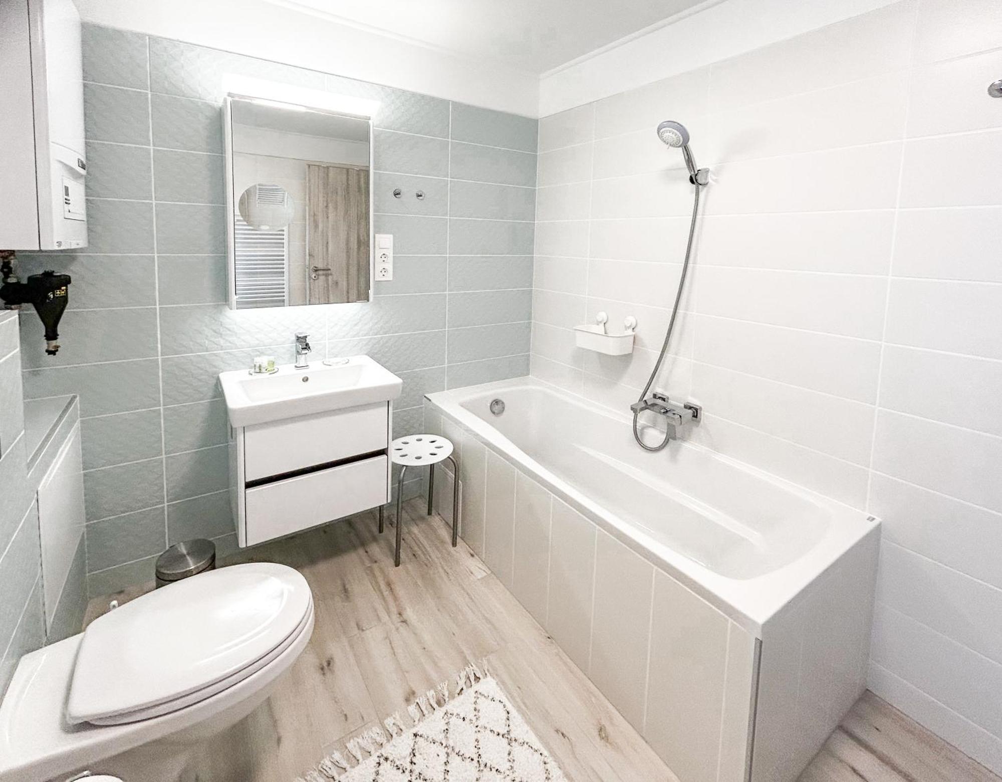 Komfort Home Bursport Bt. Haz バラトンフェニヴェシュ エクステリア 写真